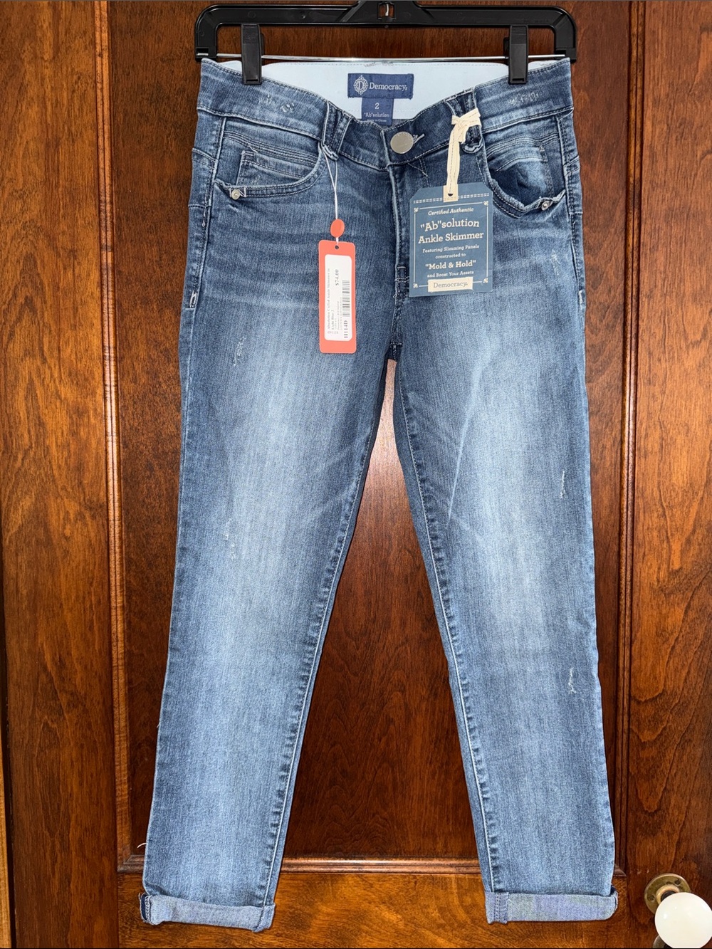 Democracy Medium Blue Ankle Skimmer Cropped Jeans